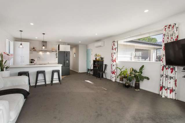 3/51 Kirk Road Templeton_2