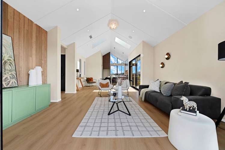 5 Meadows Drive Clevedon_2