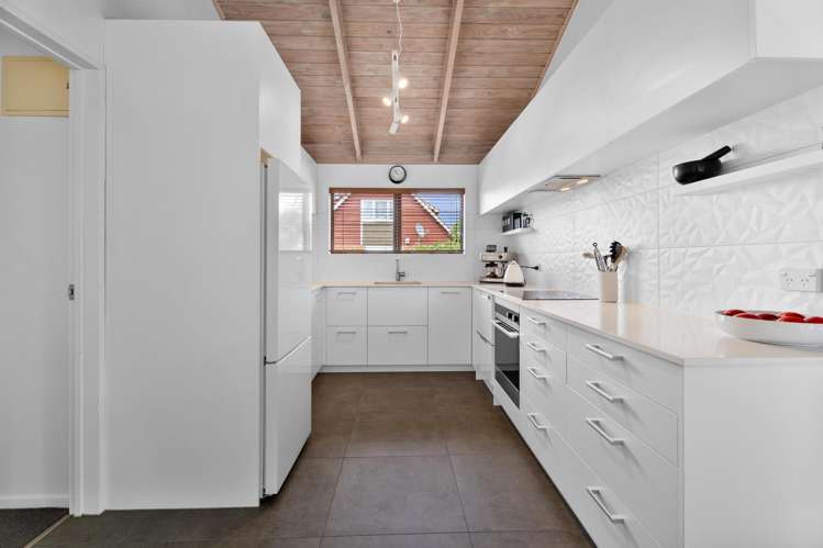 10A Barrack Road Mt Wellington_13