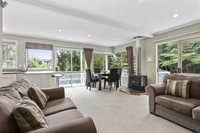 17a Woodfern Crescent Titirangi_1