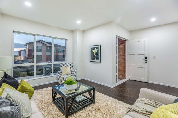 61 Broadhurst Road Flat Bush_3