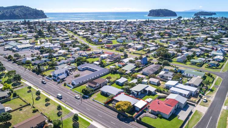 302 Port Road Whangamata_25
