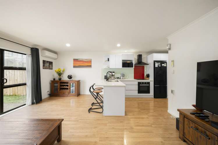 5/17 Harbour View Road Te Atatu Peninsula_0