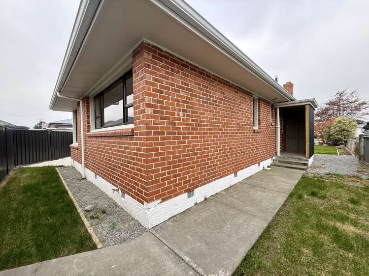 109 Creek Road Allenton_18