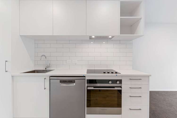 4/3234 Great North Road New Lynn_2