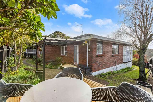 Stylish Single-Level Living!