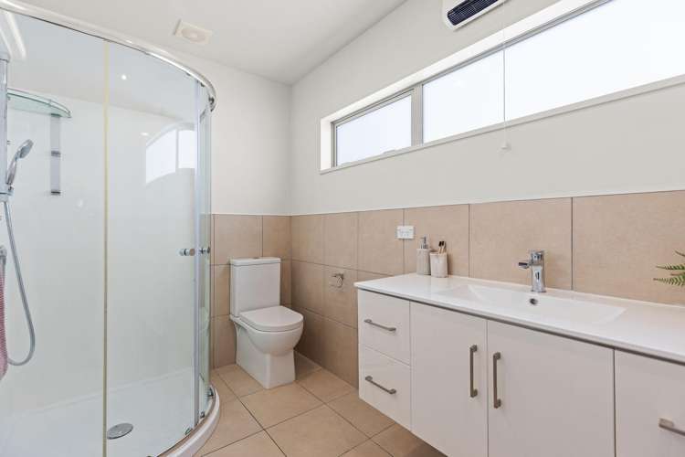 5/670 Ferry Road Woolston_14