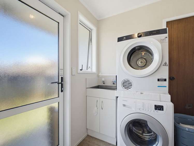 4 Jupiter Street Milson_12