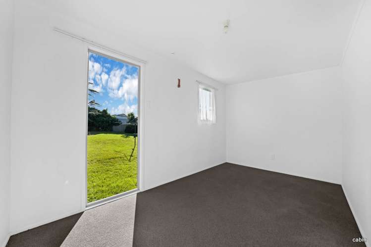 27 Astor Place Manurewa_14