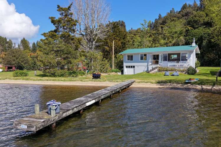 919K State Highway 30 Lake Rotoiti_1