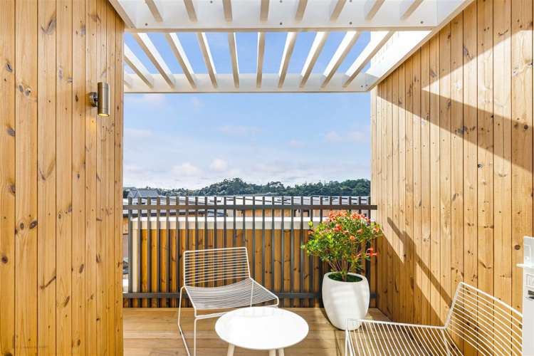 7/27b Hudson Bay Road Hobsonville_13