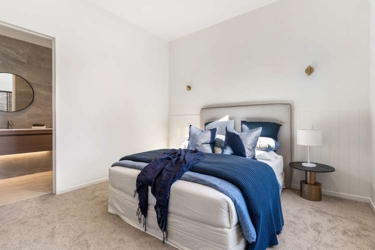 26-28 Weybridge Crescent Glen Innes_13