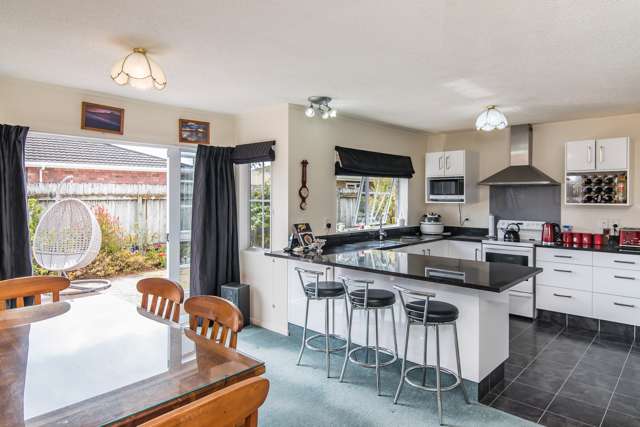 6 Hadleigh Court Paraparaumu_2