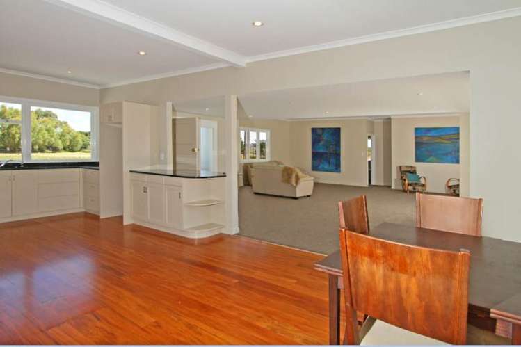 17A Pipitiwai Drive Helensville_4