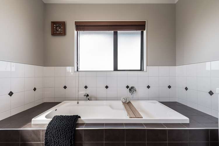 8 Cooper Crescent Cambridge_22