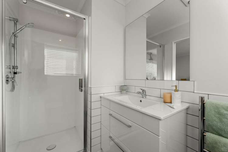 23 Thornlea Drive Welcome Bay_10