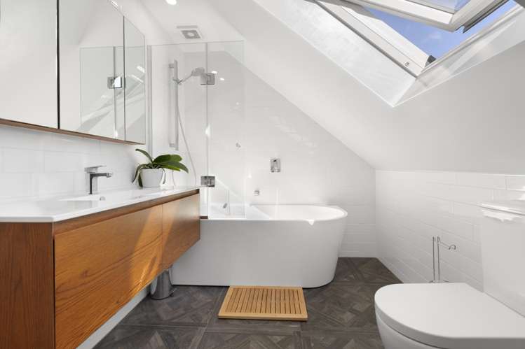 129 Paremoremo Road Lucas Heights_22