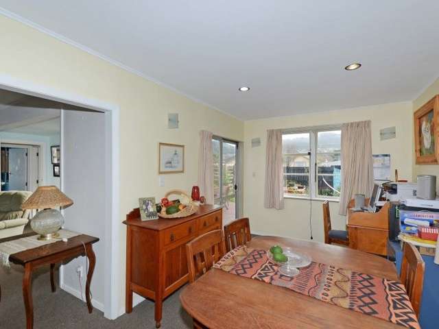 41 Shakespeare Avenue Trentham_4