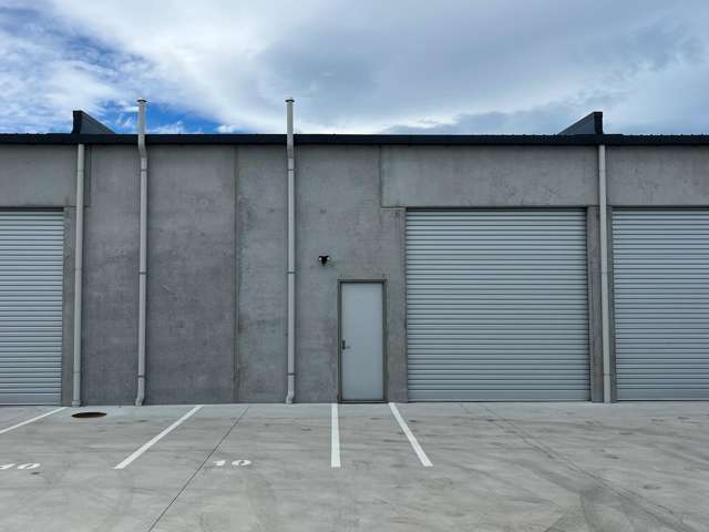 10/1 Lake Bryndwr Lane Burnside_2