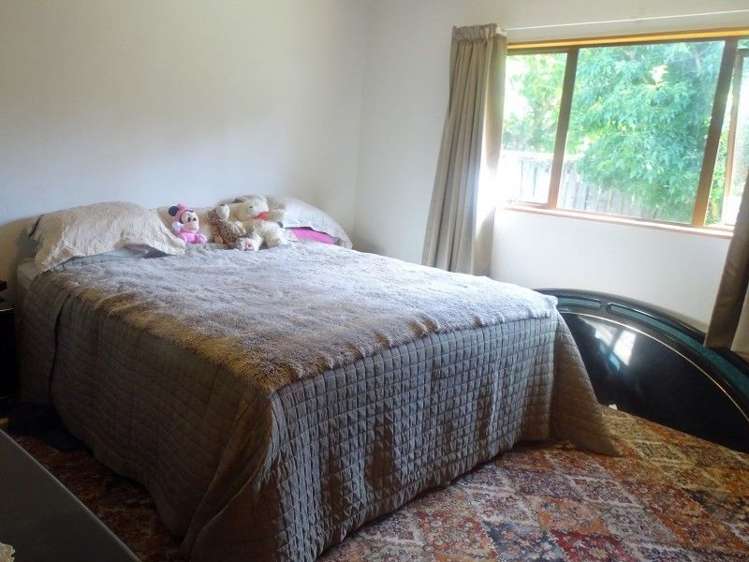 54 Thames Road Paeroa_11