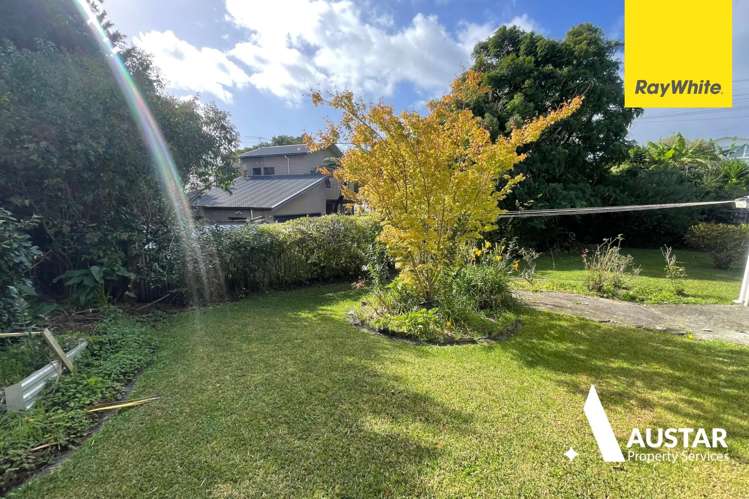  2/28 Royal View Road Te Atatū South_10