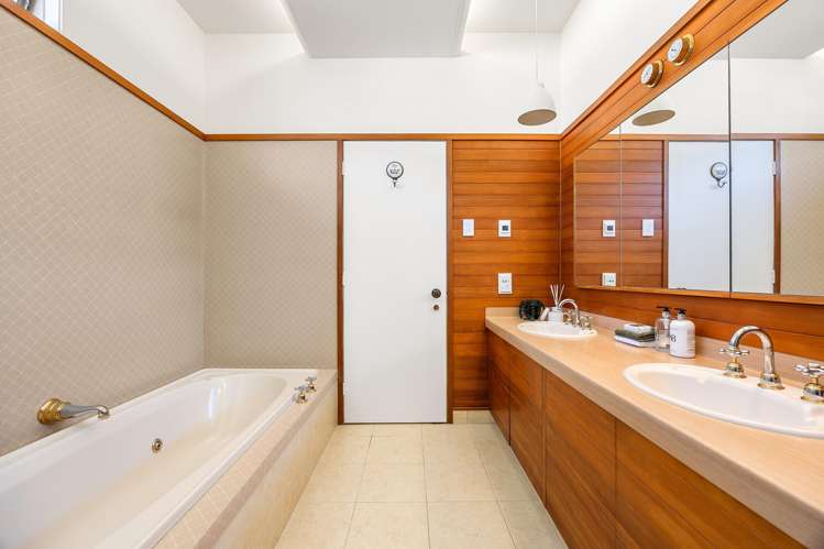 155 Waimea Terrace Beckenham_16