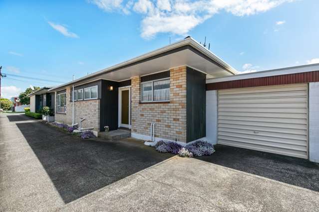 2/79 Rawhiti Road One Tree Hill_1