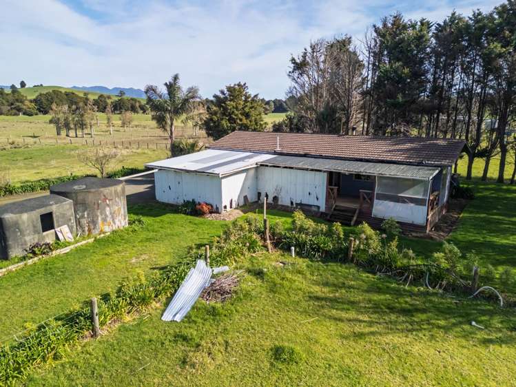 142 Roger Road Taheke_15