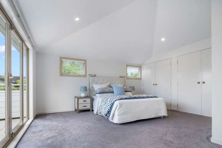 26b Eastern Beach Road Eastern Beach_9