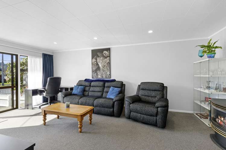 2/50 Kowhai Avenue Ebdentown_6