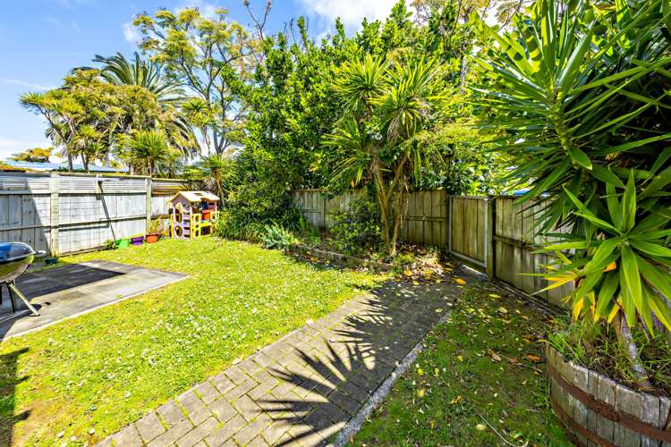 46/2 Armoy Drive East Tamaki_5