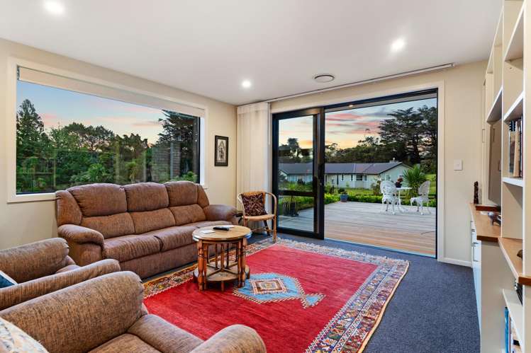 200 Birdwood Road Massey_14