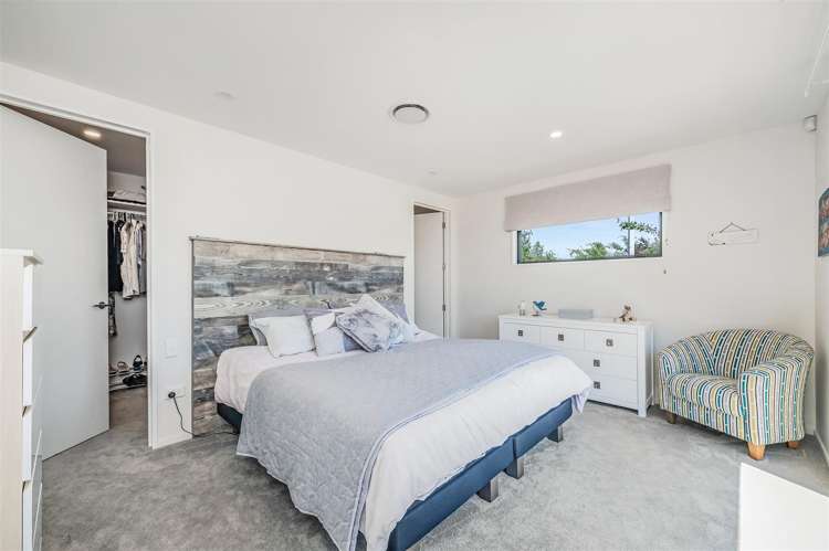 65 Southfield Drive Lincoln_14