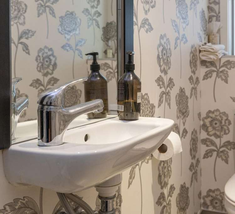 1/12 Sunset Street Hilltop_18