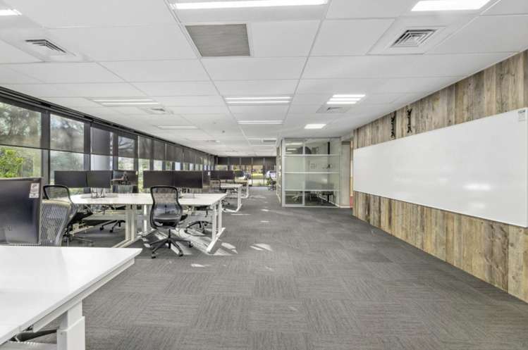 17 Sir William Pickering Drive Burnside_7