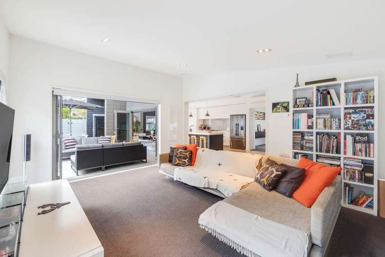 64 Lake Panorama Drive Henderson_20