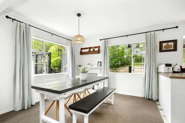 43 Dalton Grove Stokes Valley_1