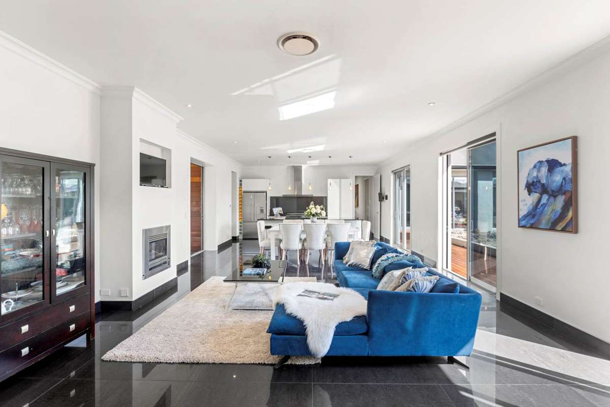 660 Glenbrook Road_2