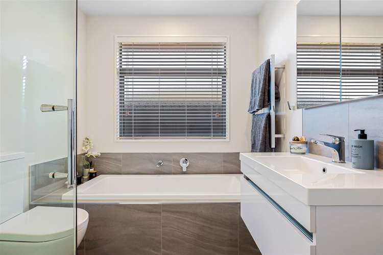 8 Crossley Avenue Woodend_10