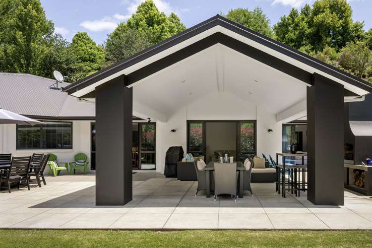 9r Pengary Lane Pyes Pa_22