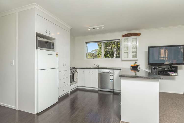 34 Zita Maria Drive Massey_11