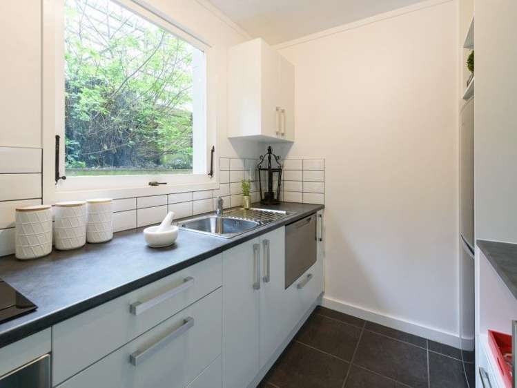 6/46 Hiropi Street Newtown_9