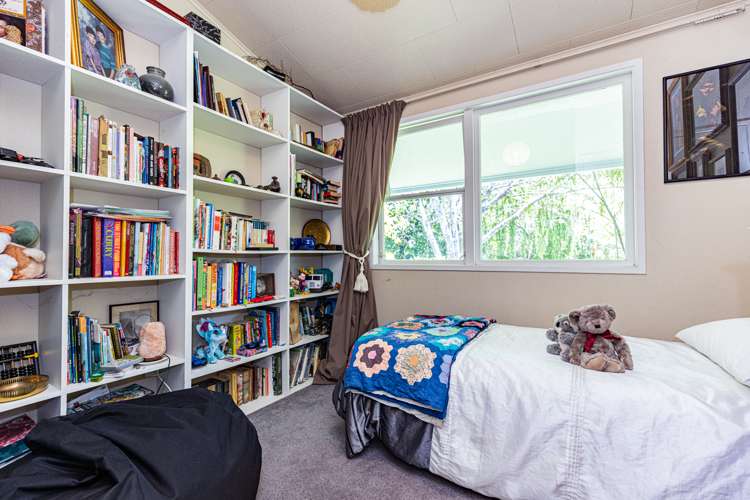 274 High Street North Carterton_10