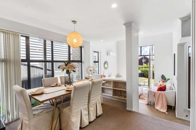 16 Hirimate Place Flat Bush_21