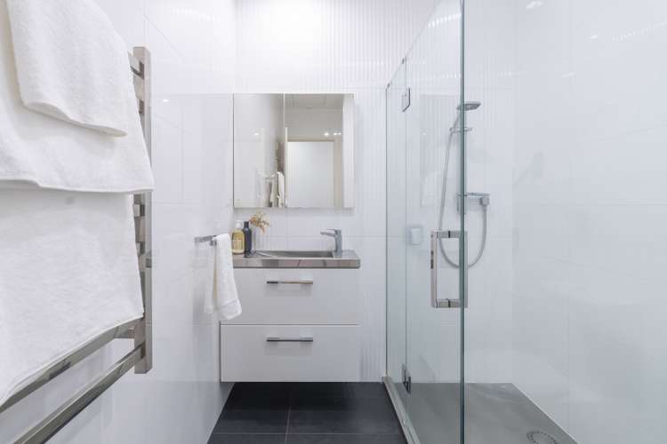 105/64 Surrey Crescent Grey Lynn_11