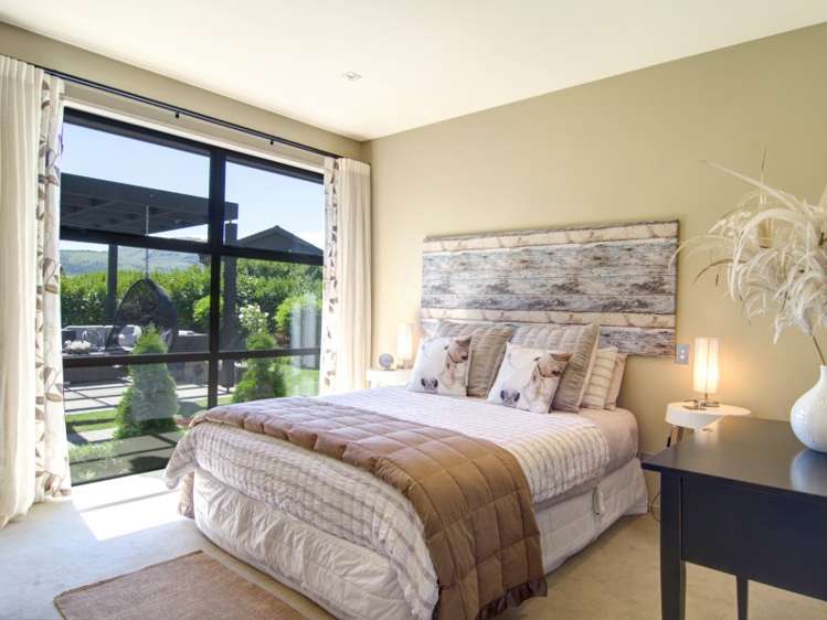 2 Skye Lane Jacks Point_9