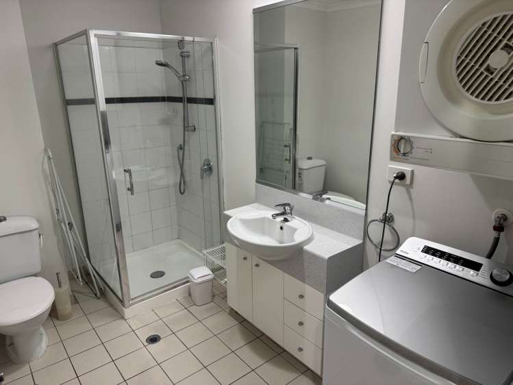 9K/1 Emily Place City Centre_8