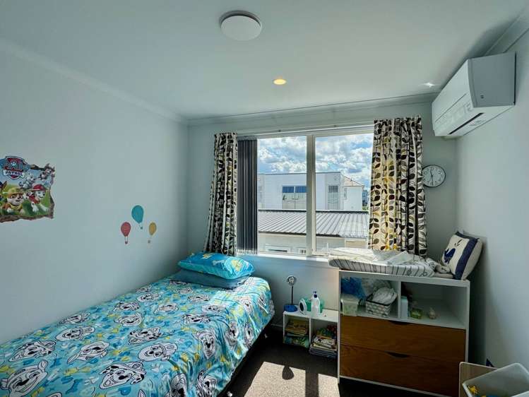 39 Hollowout Street Takanini_6