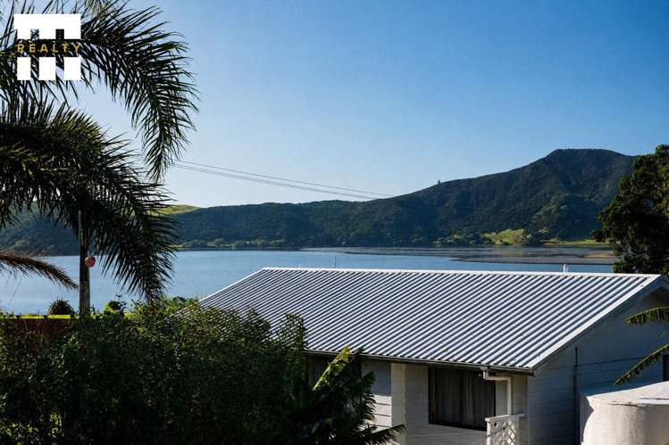 4 Waterside Way_4