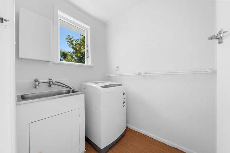 108 Hepburn Road Glendene_12